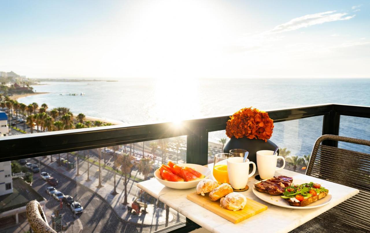 Aloha Apartamentos - Primera Linea De Playa - Vista Al Mar Бенальмадена Экстерьер фото